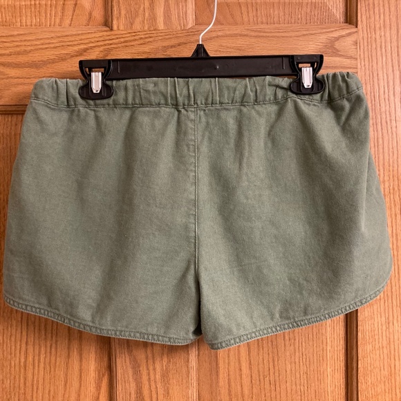 J. Crew Olive Green XS Drawstring Shorts - Picture 2 of 3